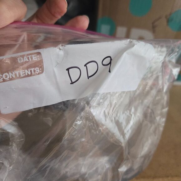 Vince. Sleeveless Knit Stretch Back Zip Sheath Dress Black Women's Size Medium - Picture 9 of 9